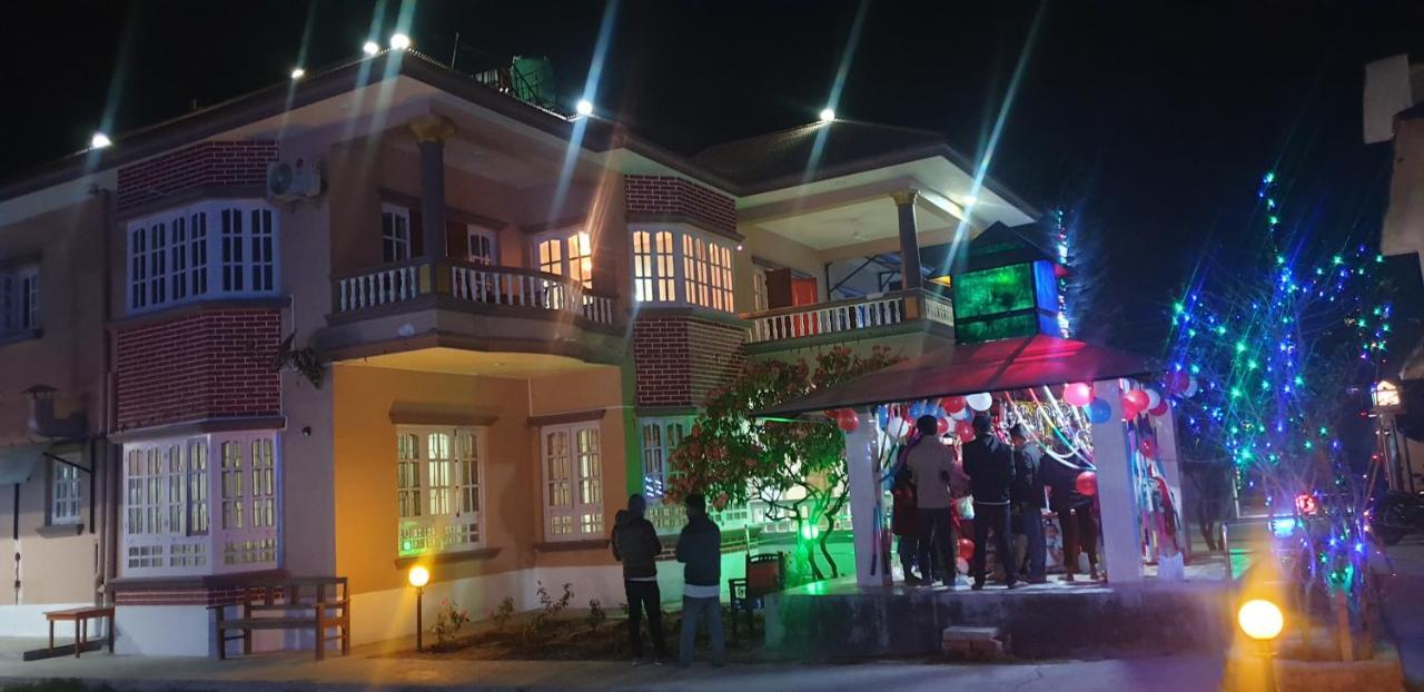 London House Resort ビラートナガル エクステリア 写真
